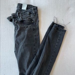 Black Low Waisted Jeans